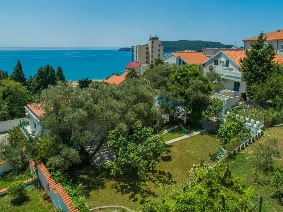 The Turtles Garden Villa Bečići Екстериор снимка